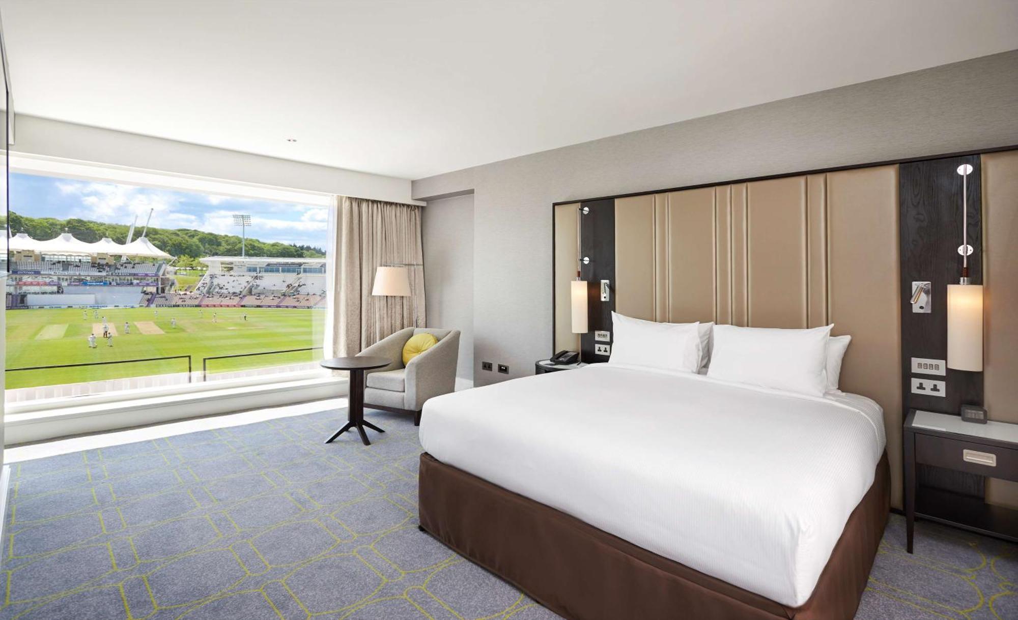 Hilton Southampton - Utilita Bowl Hotel Ngoại thất bức ảnh